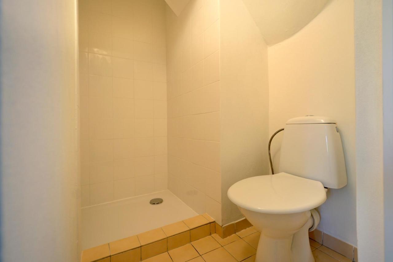 Apartmany Jevany Luaran gambar
