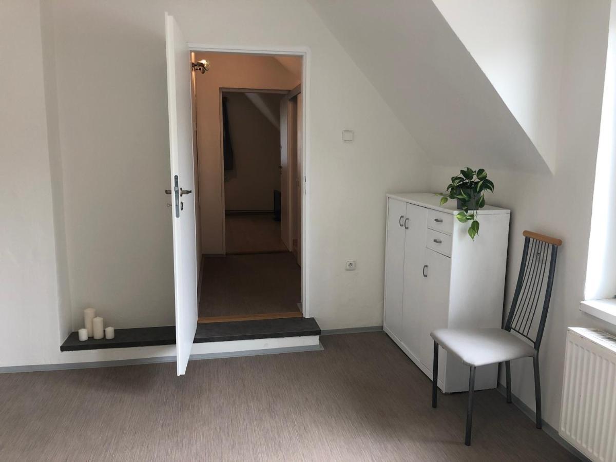 Apartmany Jevany Luaran gambar